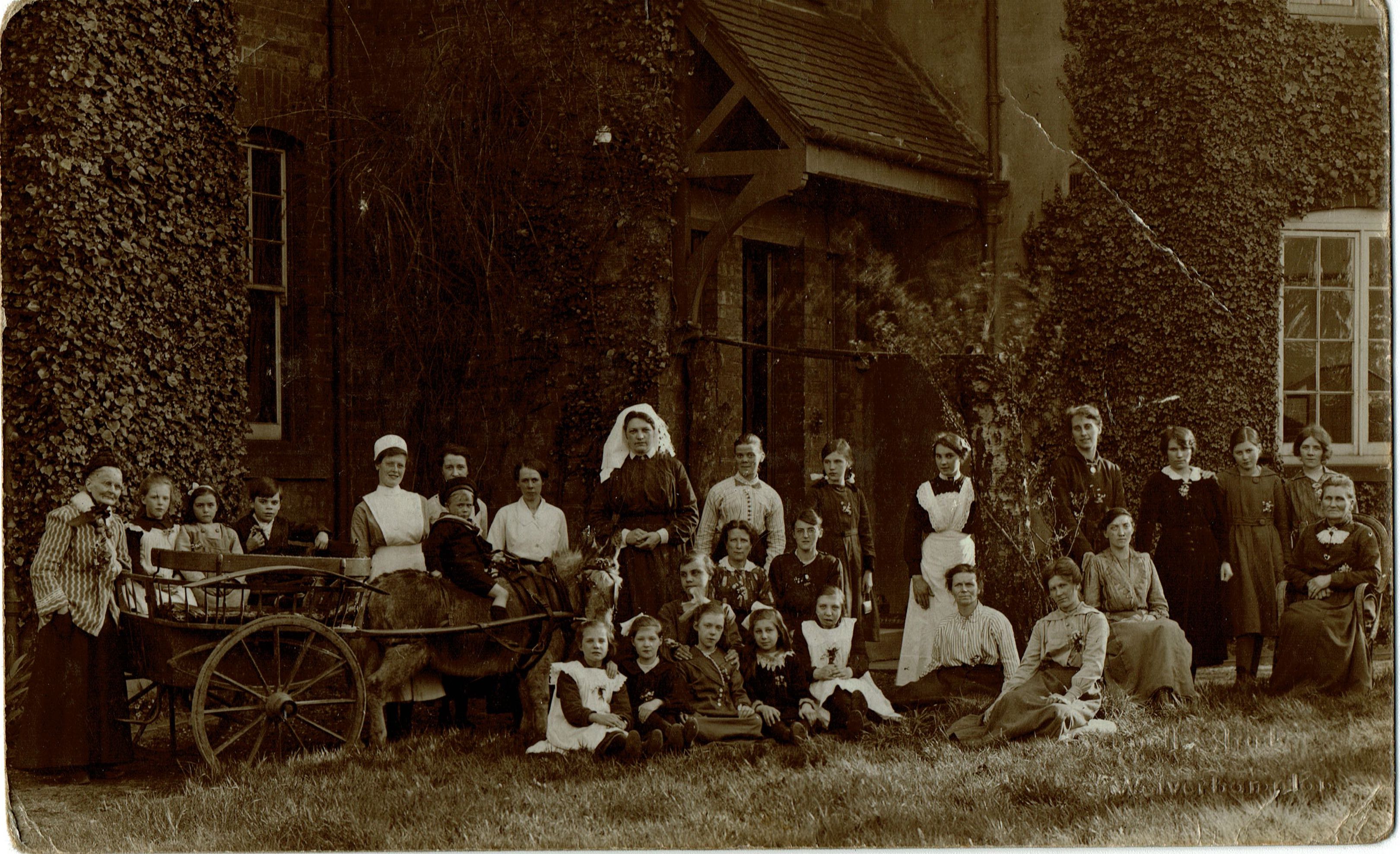 Orphan Picture, St. Catherine's Convalescent Home, Penn, Wolverhampton, Bennett Clark
