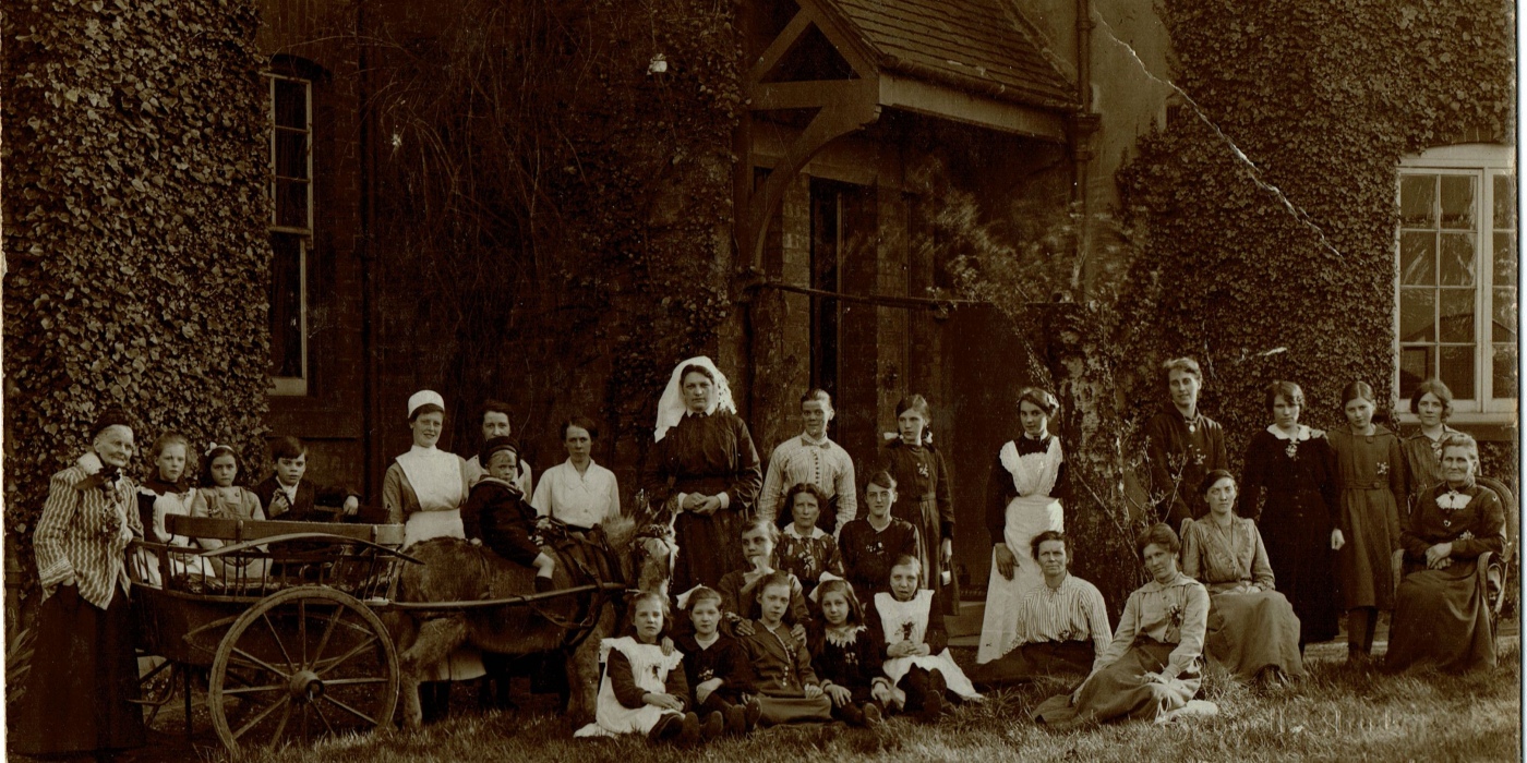 Orphan Picture, St. Catherine's Convalescent Home, Penn, Wolverhampton, Bennett Clark