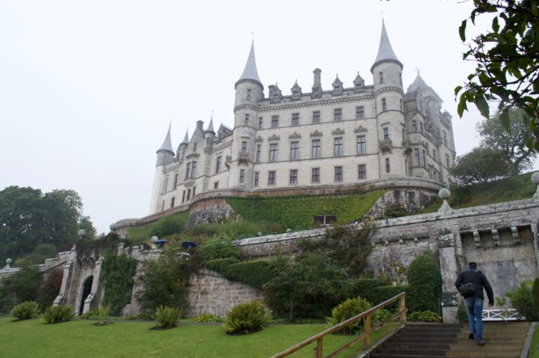 Dunrobin Castle | Walking The Genes | My Family History Blog